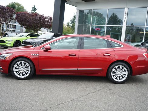 Used 2018 Buick LaCrosse Essence w/ Sun and Shade Package FWD image 2