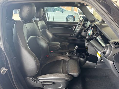Used 2023 MINI Cooper SE FWD image 27