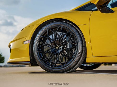Used 2026 Lamborghini Temerario AWD/4WD image 58