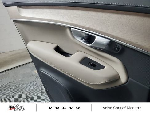Used 2026 Volvo XC90 B6 Plus w/ Protection Package Premier image 20