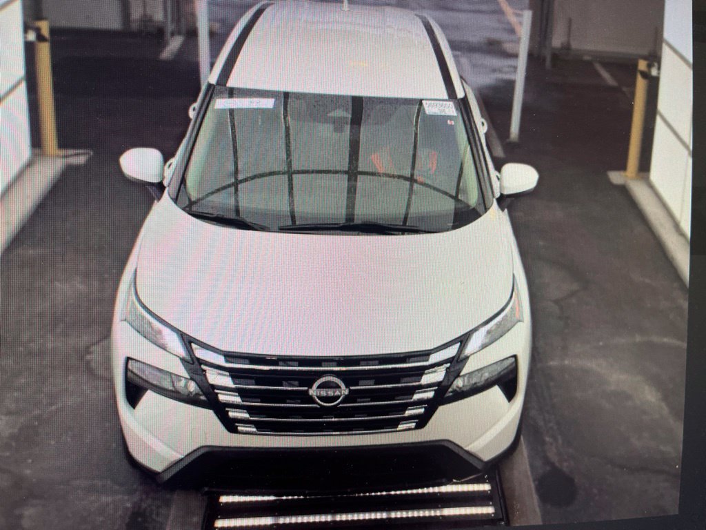 Certified 2024 Nissan Rogue SV AWD/4WD image 10