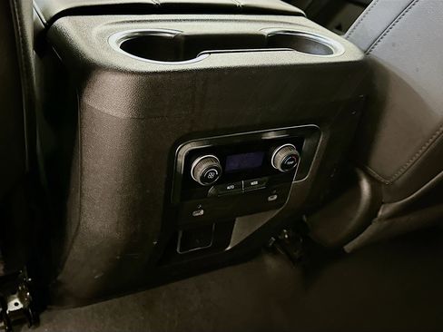 Used 2024 Chevrolet Tahoe LT image 28