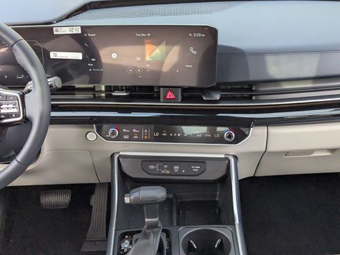 New 2026 Kia Carnival SX Prestige image 14