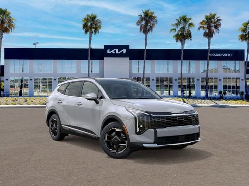 New 2026 Kia Sportage EX FWD image 8