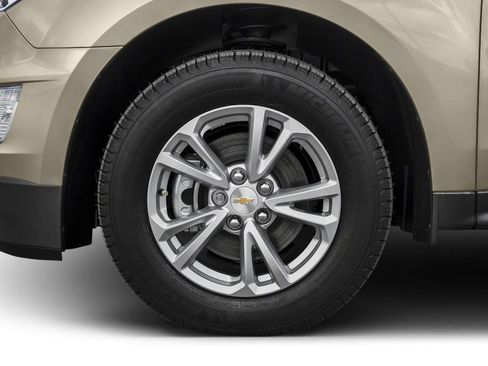 Used 2017 Chevrolet Equinox LT w/ Midnight Edition FWD image 12