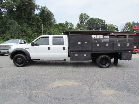 Used 2006 Ford F450 4x4 Crew Cab Super Duty image 2