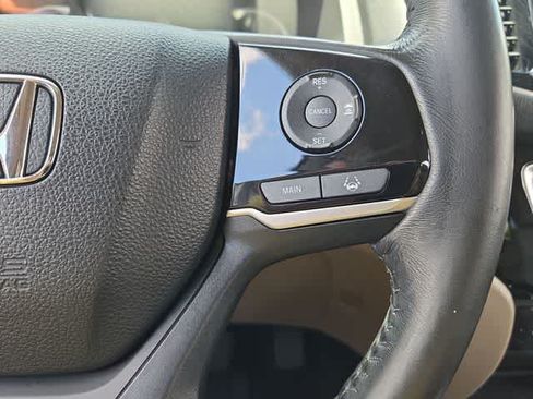 Used 2019 Honda Pilot Touring image 24