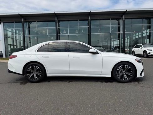 Used 2024 Mercedes-Benz E 350 4MATIC Sedan image 8