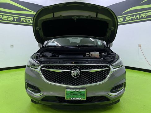 Used 2019 Buick Enclave Avenir w/ Avenir Technology Package AWD/4WD image 4