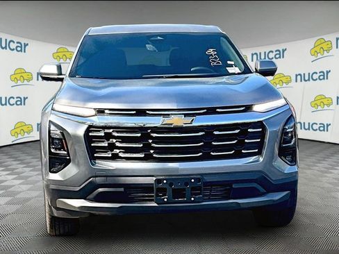 New 2026 Chevrolet Equinox LT AWD/4WD image 3