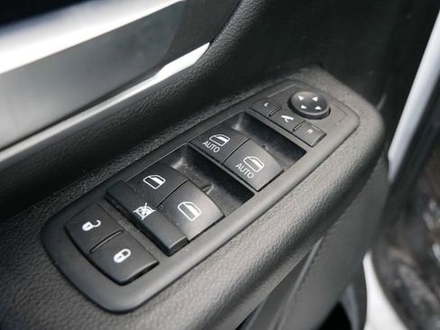 Certified 2020 RAM 1500 Big Horn image 19