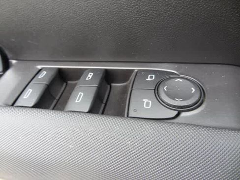 Used 2024 Chevrolet Colorado Z71 w/ Advanced Trailering Package image 16