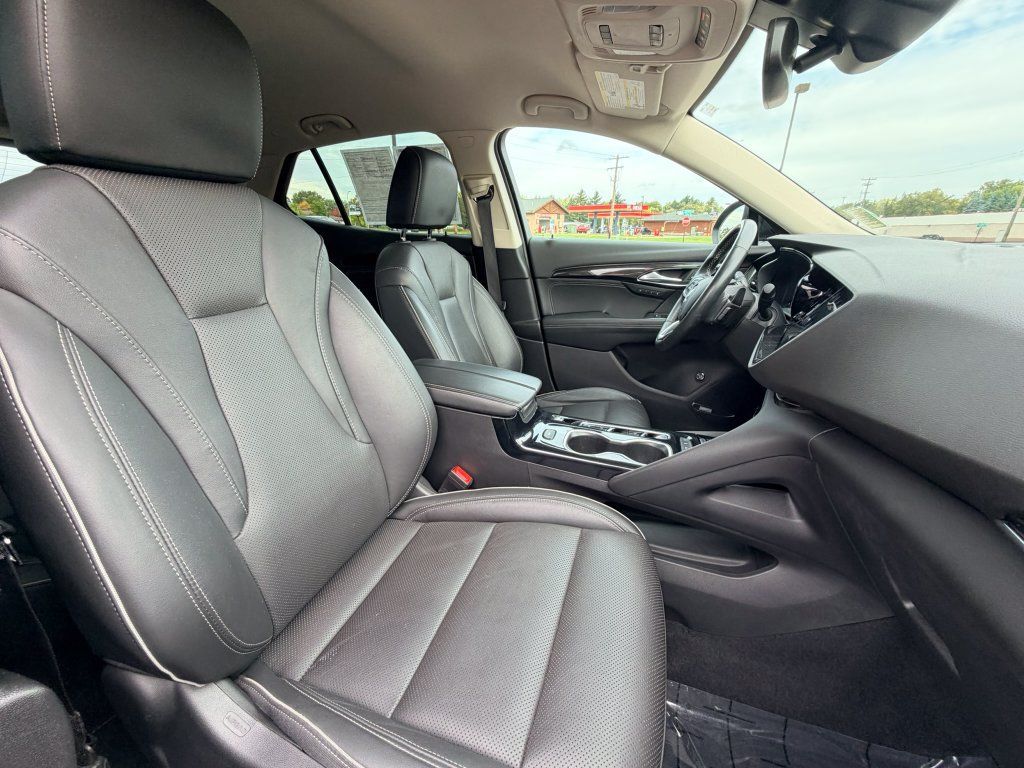 Used 2021 Buick Envision Essence w/ Technology Package I AWD/4WD image 8