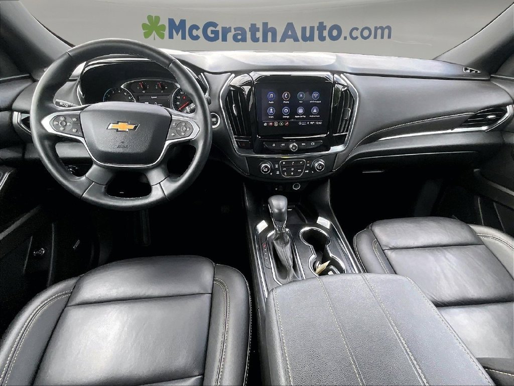 Used 2023 Chevrolet Traverse LT w/ LT Premium Package AWD/4WD image 9