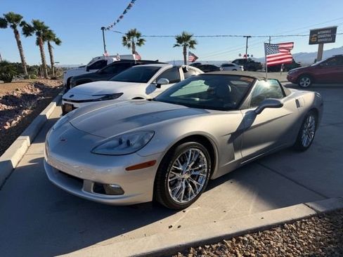 Used 2005 Chevrolet Corvette Convertible w/ Preferred Equipment Group image 1