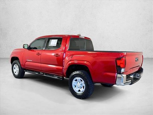Used 2021 Toyota Tacoma SR5 RWD image 7
