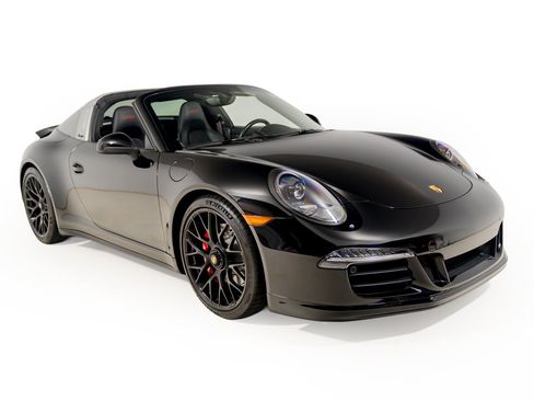 Used 2016 Porsche 911 Targa 4 GTS AWD/4WD image 21