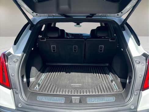 Used 2021 Cadillac XT5 Premium Luxury FWD image 23