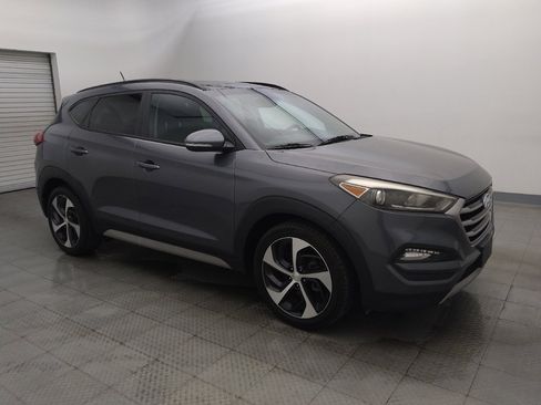 Used 2017 Hyundai Tucson Value w/ Cargo Package FWD image 11