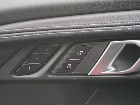 Used 2025 BMW 230i xDrive Coupe w/ Convenience Package image 8