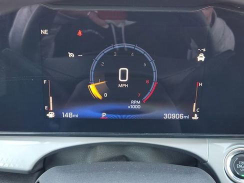 Used 2025 Chevrolet Trax LT image 17