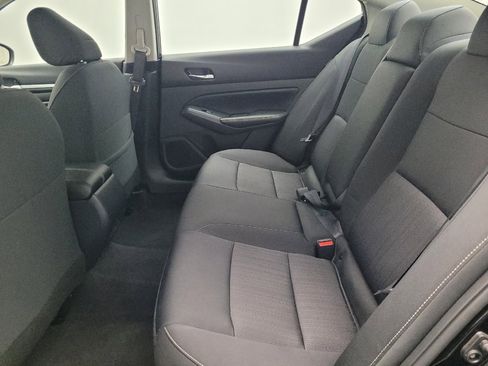 Used 2022 Nissan Altima 2.5 SV image 18