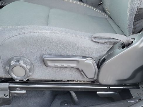 Used 2024 Jeep Wrangler Sport image 20