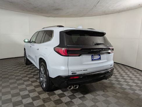 New 2026 GMC Acadia Denali Ultimate w/ LPO, Floor Liner Package image 4