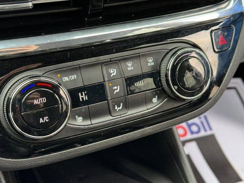 Used 2025 Buick Envista Sport Touring w/ Convenience I Package image 20