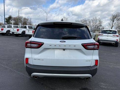 Used 2025 Ford Escape Active AWD/4WD image 6