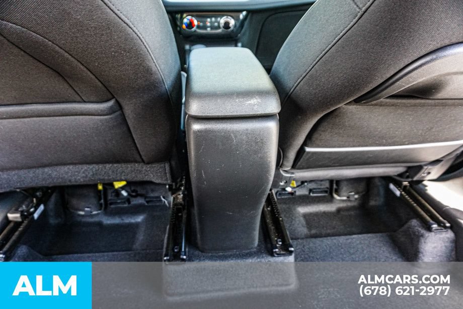Used 2025 Chevrolet TrailBlazer LT FWD image 30