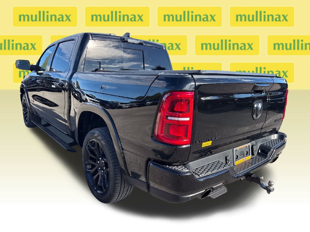 Used 2025 RAM 1500 Limited AWD/4WD image 10