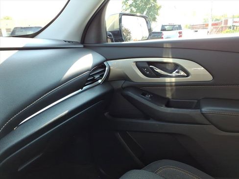Used 2019 Chevrolet Traverse LT w/ LPO, Floor Liner Package image 19