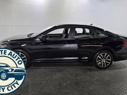 Used 2025 Volkswagen Jetta SE