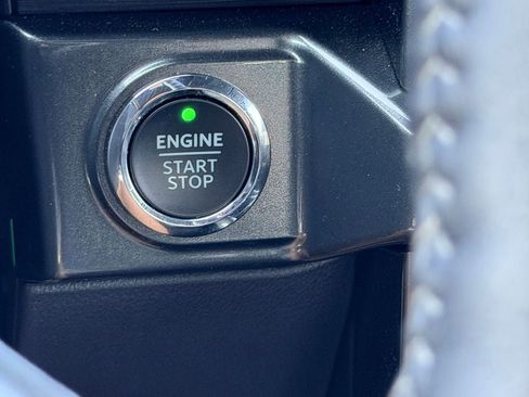 Certified 2022 Ford F150 XLT w/ Equipment Group 302A High AWD/4WD image 32
