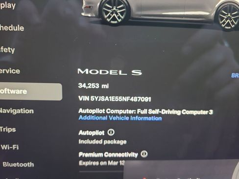 Used 2022 Tesla Model S image 24