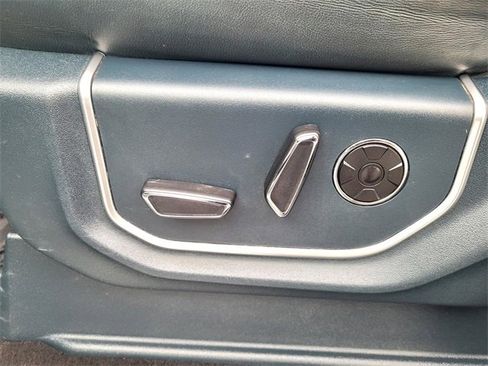 Certified 2022 Ford F350 Limited image 12