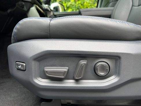 New 2026 Toyota Tundra Platinum AWD/4WD image 8