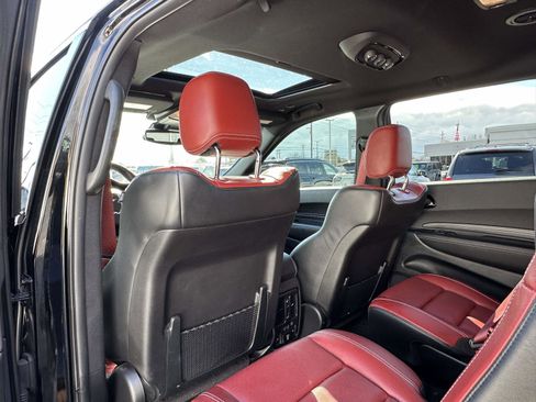 Used 2022 Dodge Durango SRT w/ Technology Group image 17