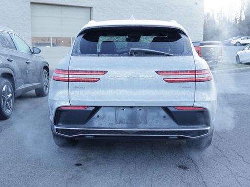 Used 2026 Genesis GV70 2.5T Advanced image 6