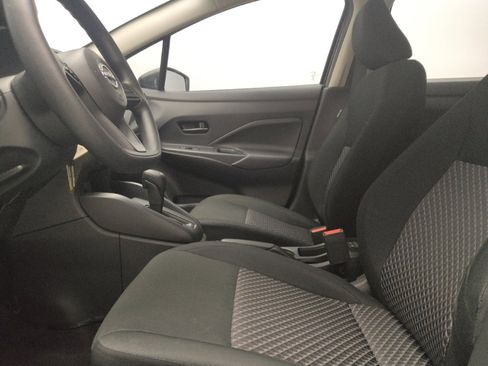 Used 2024 Nissan Versa S w/ Trunk Package FWD image 17