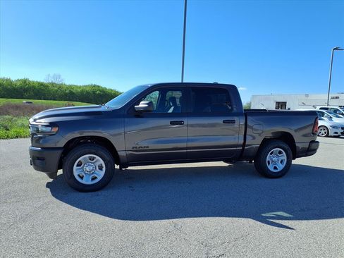 New 2026 RAM 1500 Tradesman AWD/4WD image 19
