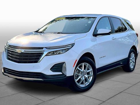 Used 2023 Chevrolet Equinox LT image 1