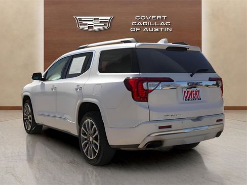 Used 2021 GMC Acadia Denali w/ Denali Technology Package image 3
