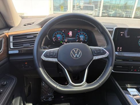 Certified 2026 Volkswagen Atlas SE AWD/4WD image 17