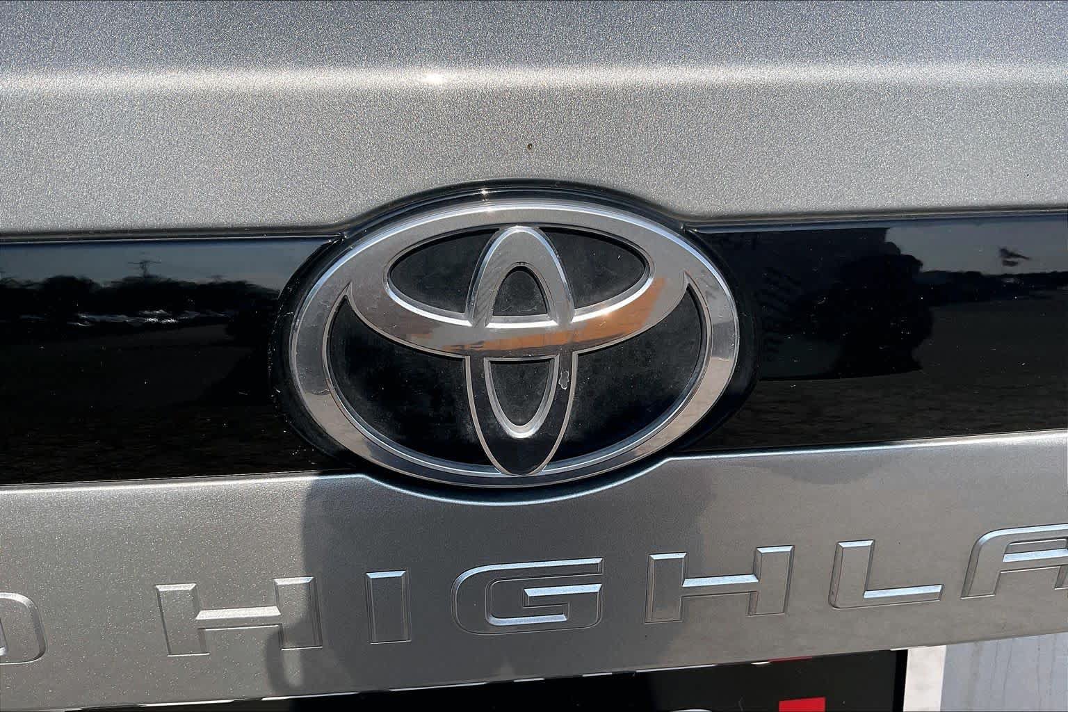 Used 2026 Toyota Grand Highlander FWD image 30