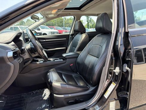 Used 2023 Nissan Altima 2.5 SR w/ SR Premium Package AWD/4WD image 10