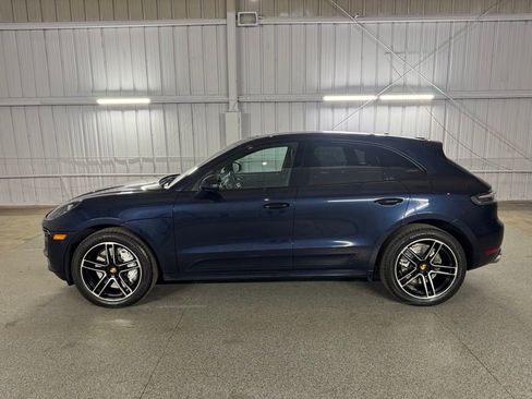 Used 2021 Porsche Macan Turbo w/ Premium Package Plus (PF0) AWD/4WD image 21