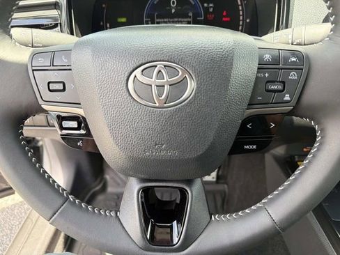 Certified 2026 Toyota Camry SE FWD image 24