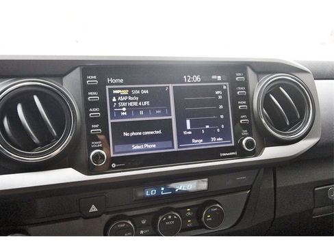 Used 2021 Toyota Tacoma TRD Sport image 23